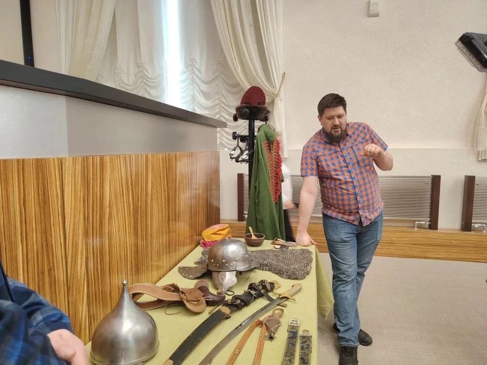 Историческое вооружение представили в Заксо ЯНАО