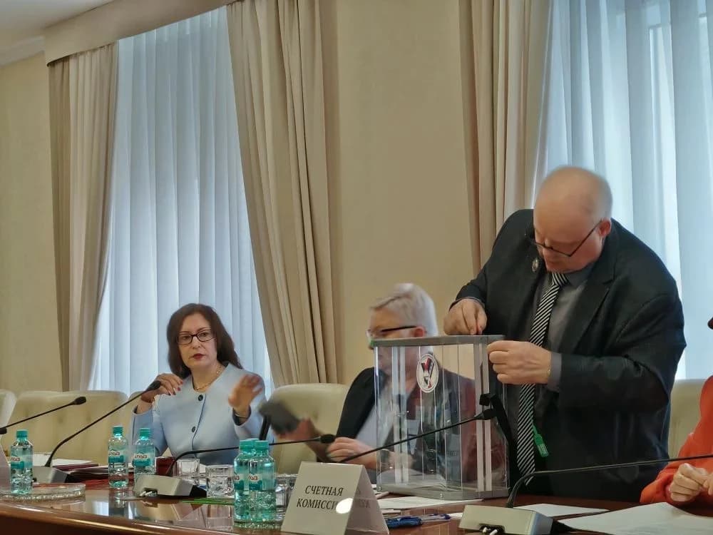 Выборы председателя Избиркома