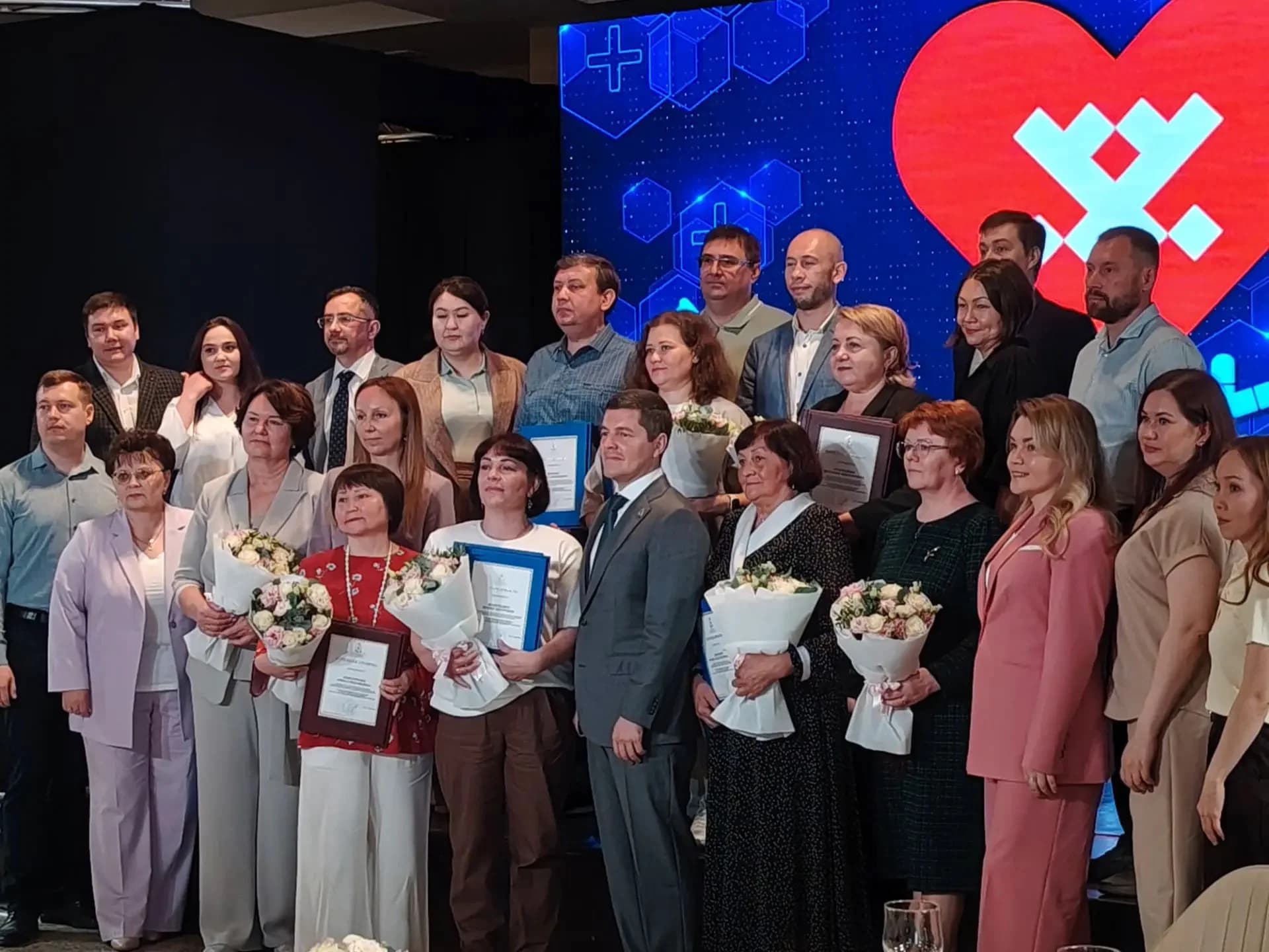 Встреча Дмитрия Артюхова с медиками