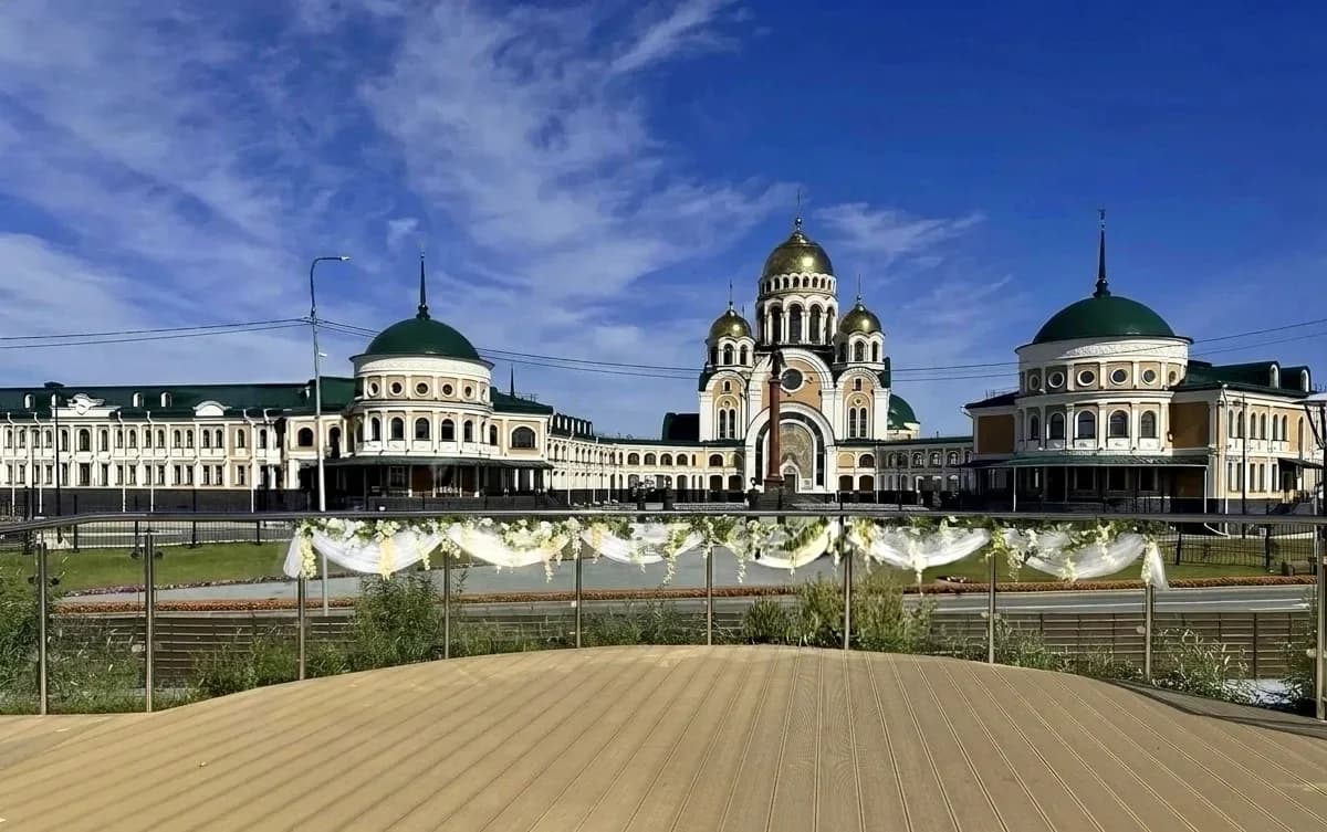 Выездная площадка для свадеб в Салехарде