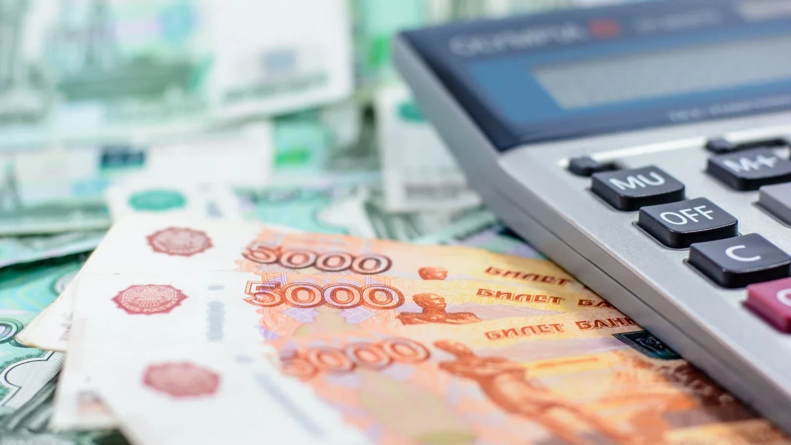 Среднемесячная начисленная зарплата в ЯНАО за год увеличилась на 9%