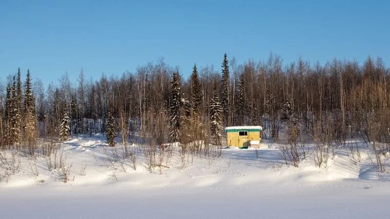 Салехард избавят от сараев и контейнеров