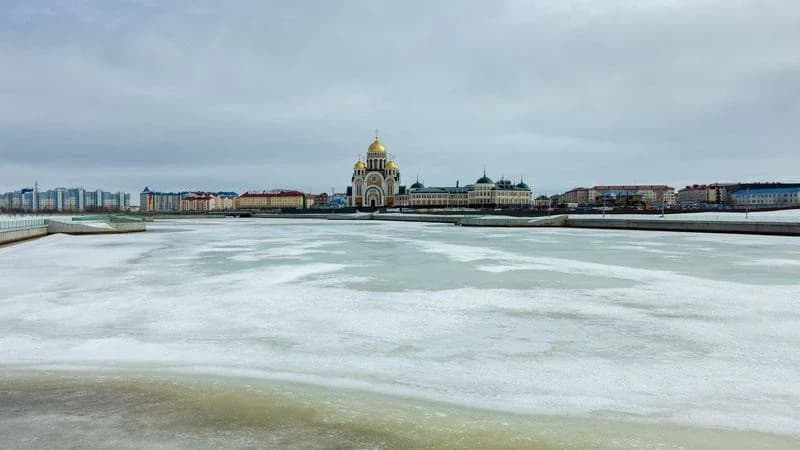Реконструкция набережной Преображенки в Салехарде завершится к концу 2026 года