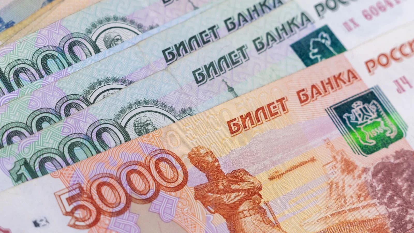 На Ямале тысячи ветеранов получат выплаты ко Дню защитника Отечества