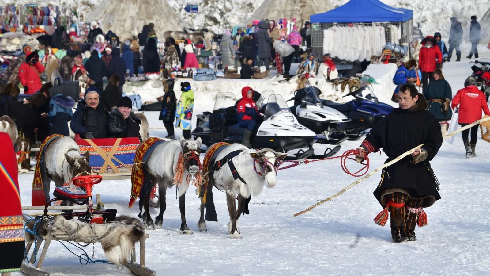 В Салехарде началась подготовка ярмарки ко Дню оленевода