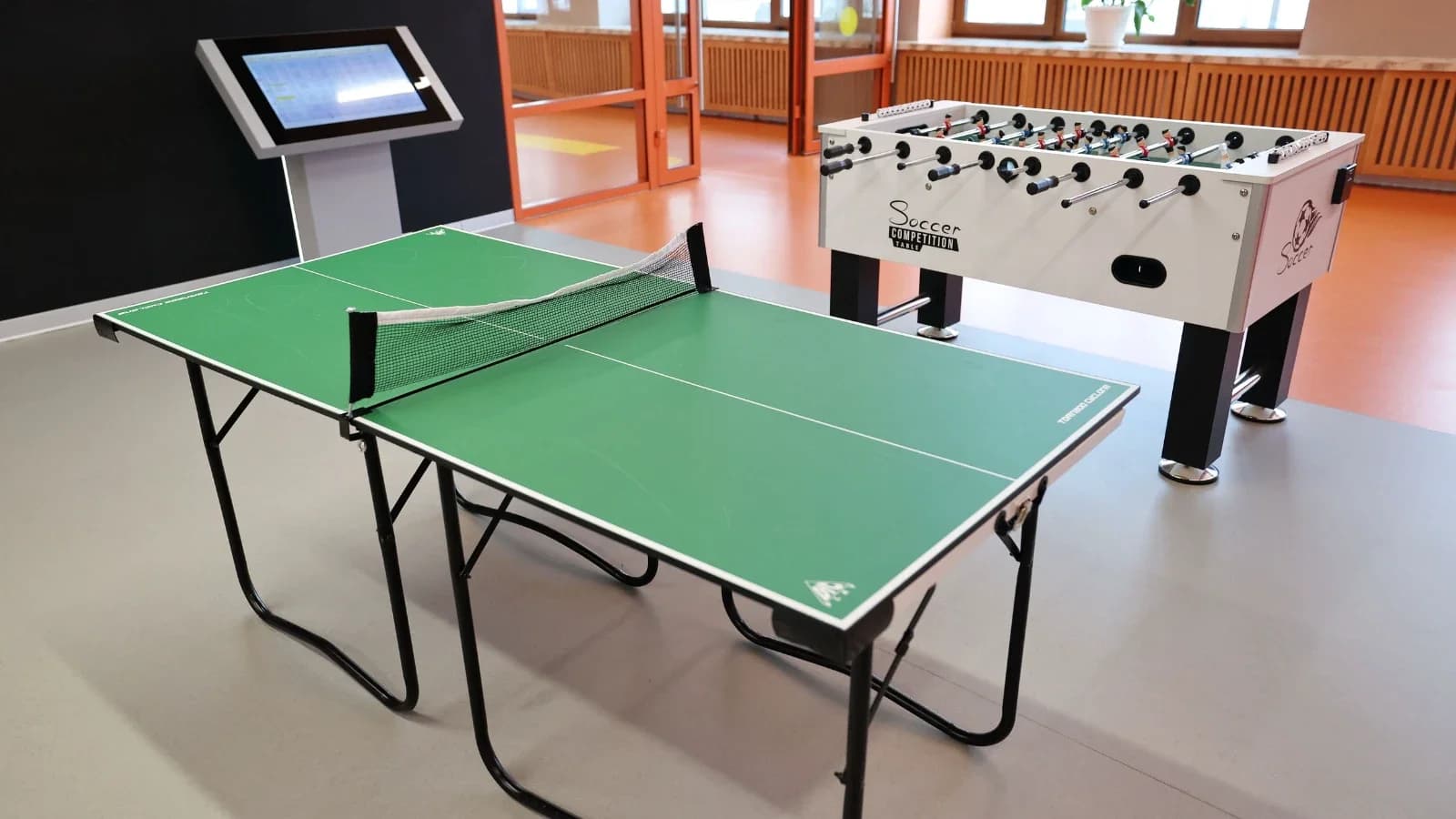 В Салехарде сотни детей отдохнут в пришкольных лагерях