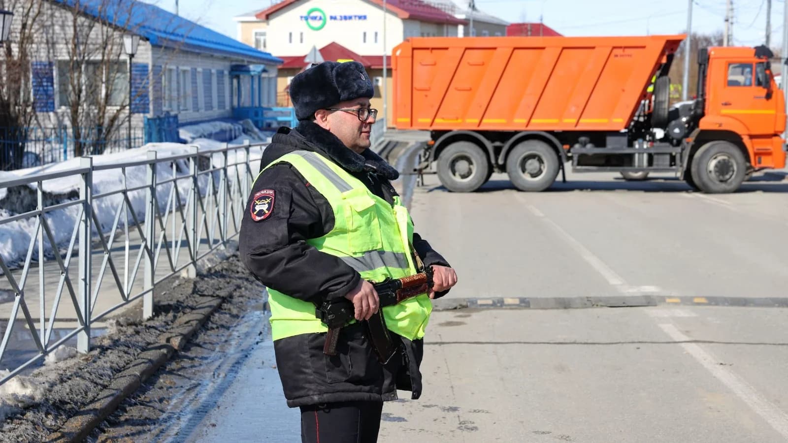 МВД и пожарные ЯНАО перейдут на усиленный вариант несения службы