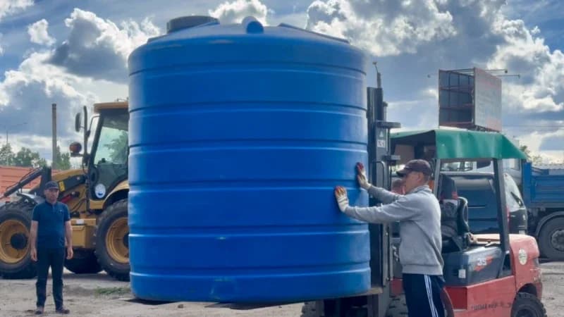 Помощь монастырю в Волновахе отправили из Салехарда