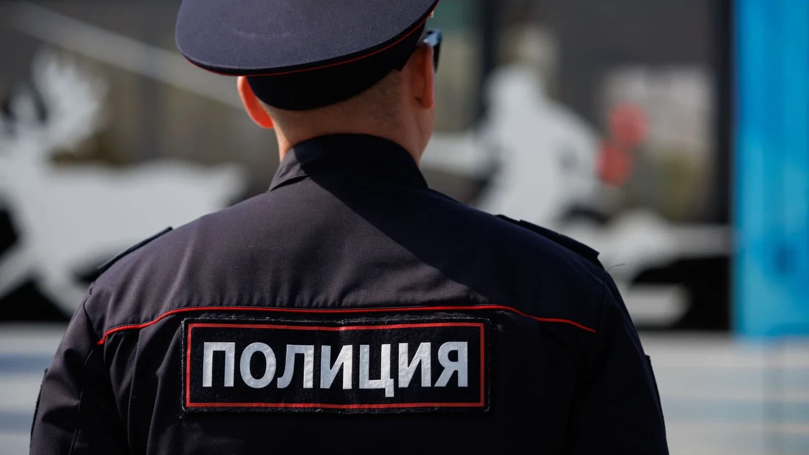 Ребенка за рулем квадроцикла задержали полицейские в Салехарде