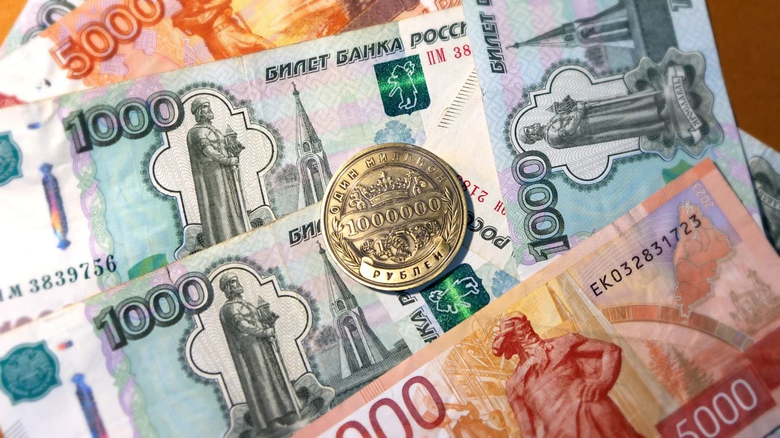 Жительница Салехарда пыталась обманом получить выплату за отдых детей