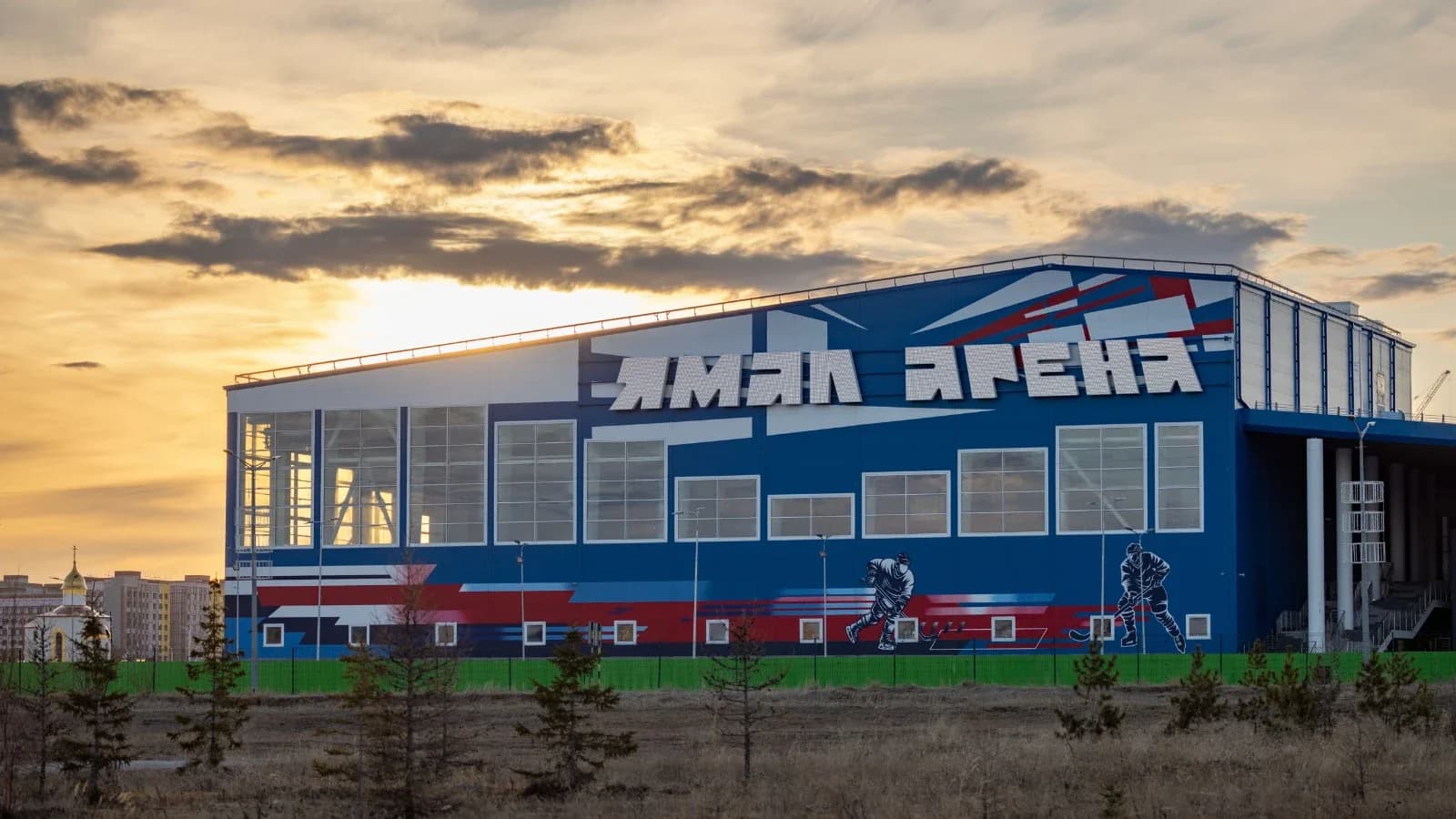 Крупнейший спорткомплекс Ямала ищет рабочих на полную ставку