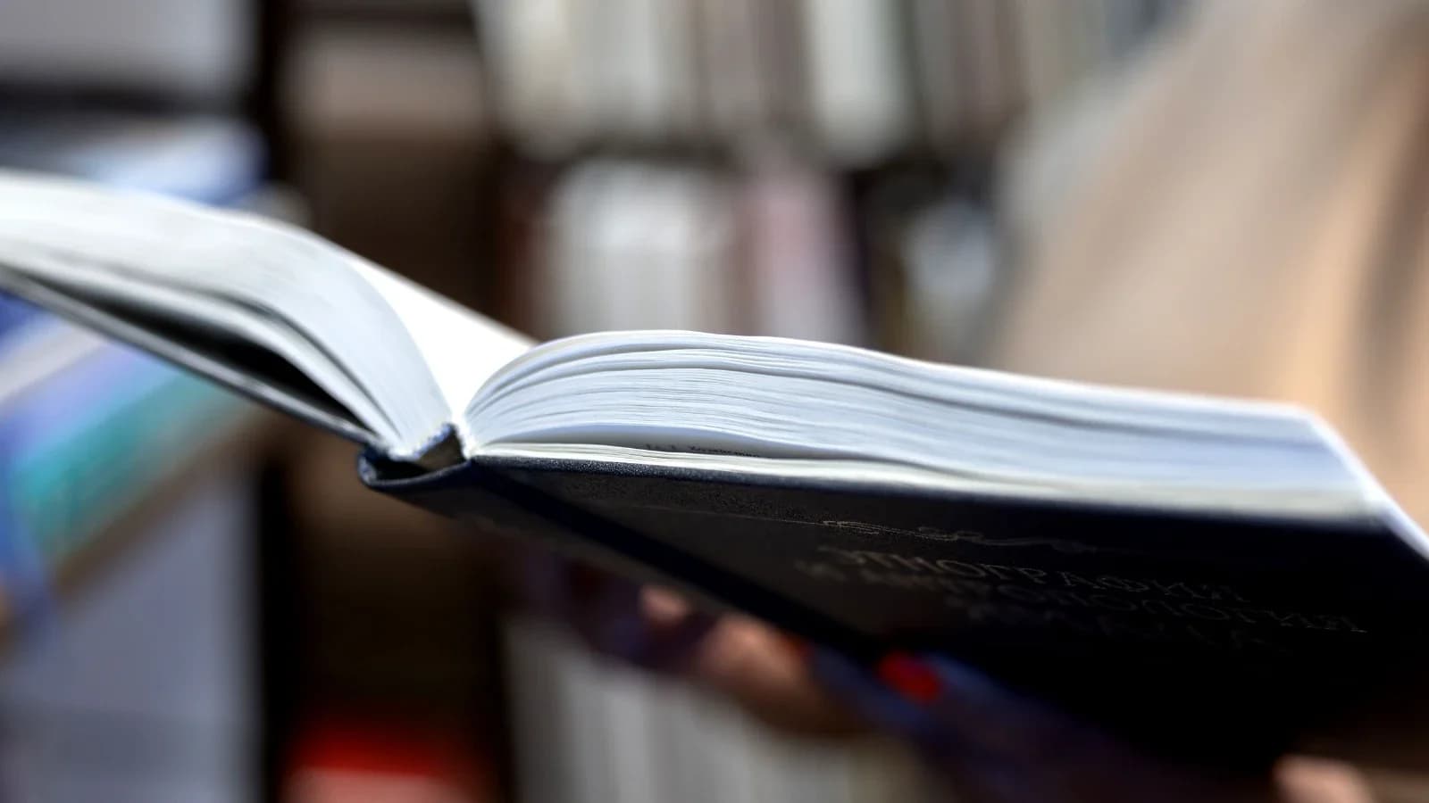 Салехардские авторы участвуют в конкурсе на издание книг