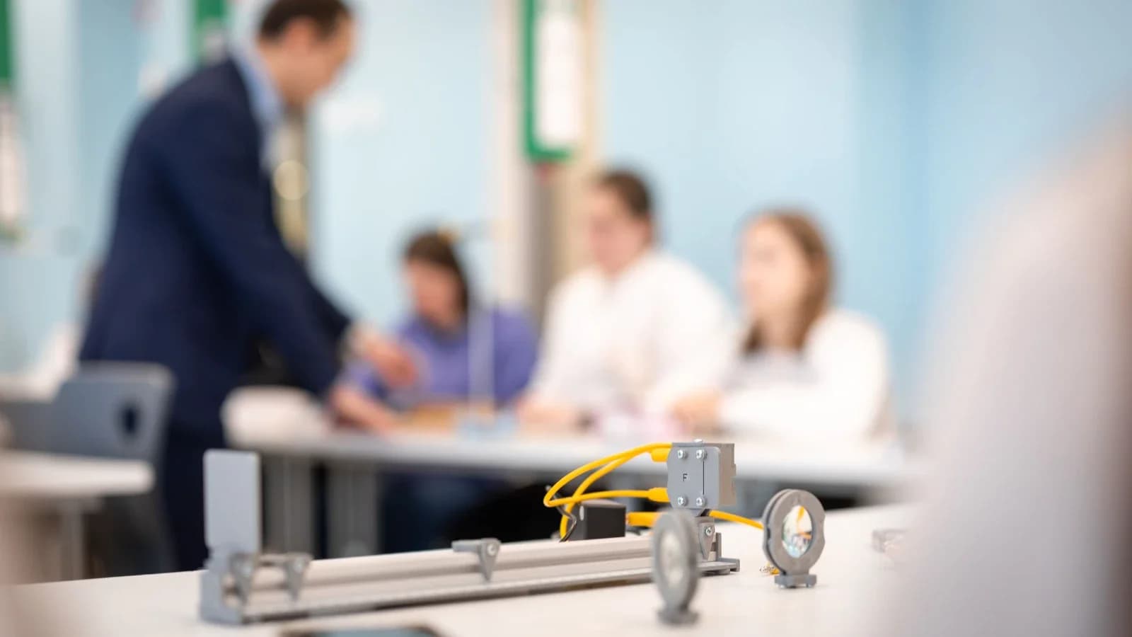 Преподаватель из Салехарда примет участие в Форуме классных руководителей
